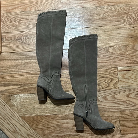 Brown suede Vince Camuto knee-high boots - Picture 1 of 2